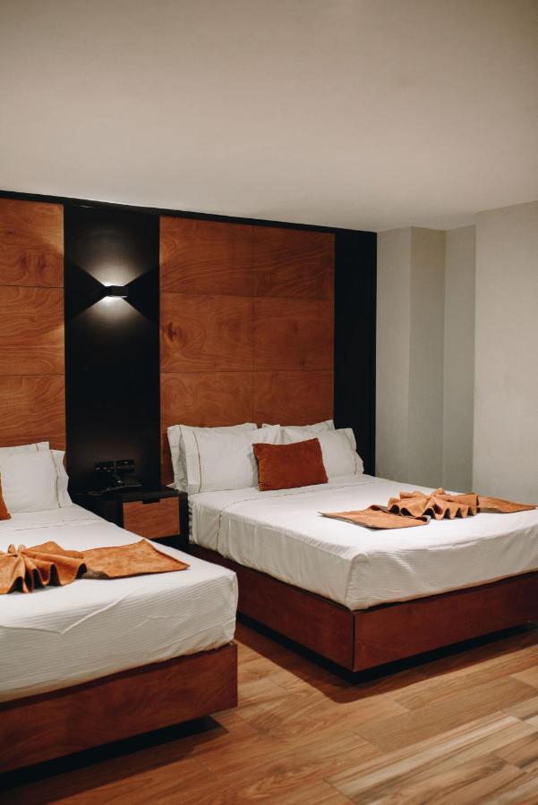 Hotel Dali Plaza Ejecutivo Guadalajara Kültér fotó