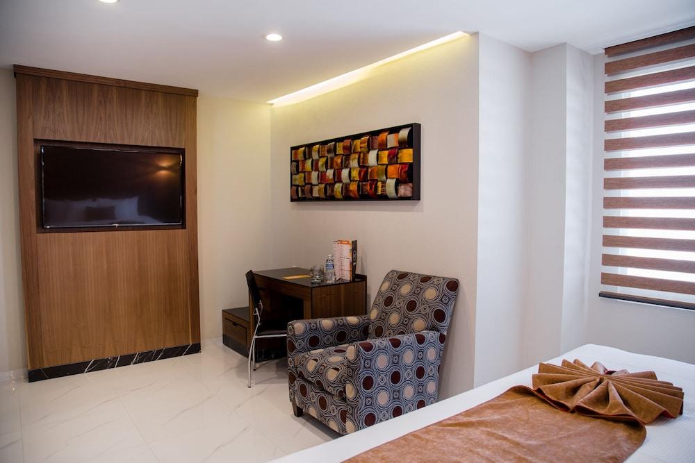 Hotel Dali Plaza Ejecutivo Guadalajara Kültér fotó